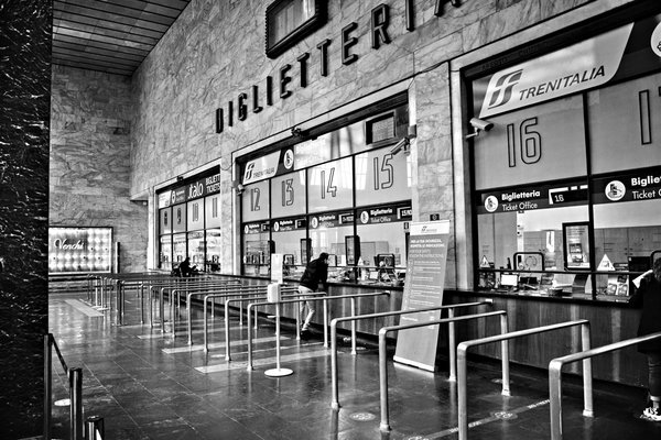 Quelles croisières offrent des randonnées pour découvrir les montagnes de l'Himalaya?